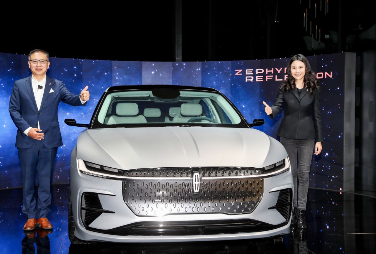 <b>【2021上海车展】“智”启新篇 Lincoln Zephyr Reflection量产概念车领衔 林肯全新阵容闪耀上海车展</b>