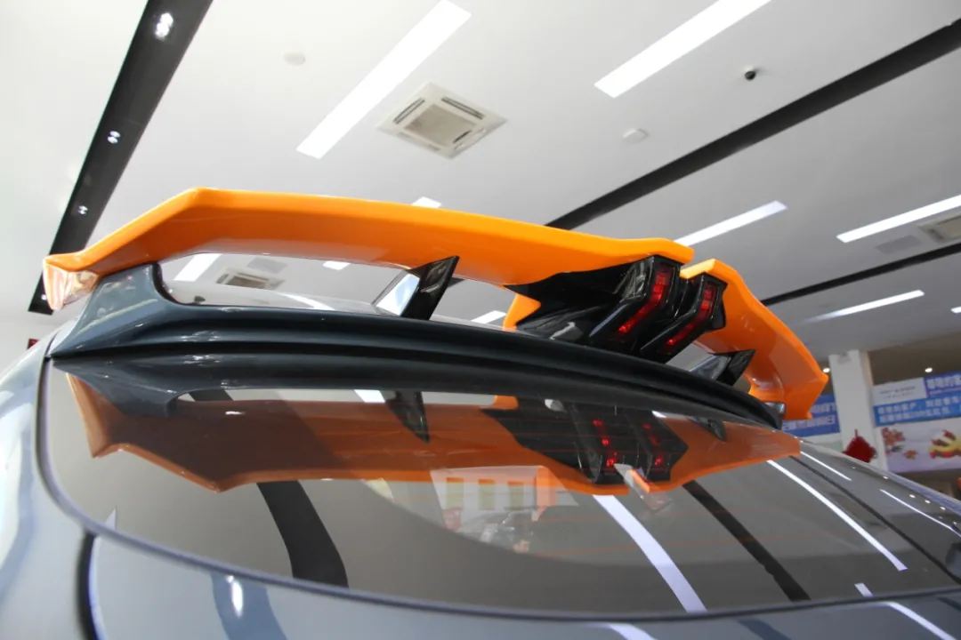 实拍 | 橙力青年的专属座驾“长安欧尚X5运动版”