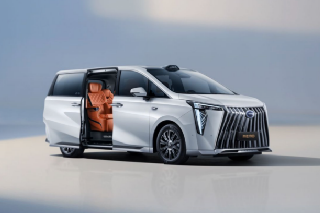 传祺向往M8宗师